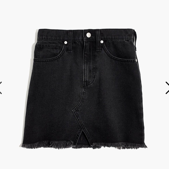 NWT Madewell Rigid denim mini skirt in lunar wash - Picture 4 of 4
